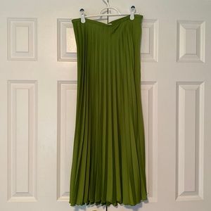 Zara green pleated satin midi skirt